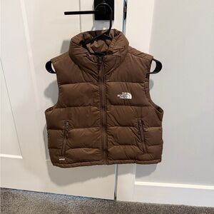 The North Face women’s  Chocolate Brown Puffer Vest